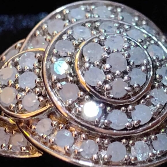 1.00ctw Round White DIAMOND Rhodium over STERLING SILVER RING - Size :7 - Picture 9 of 16